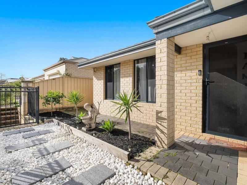 70 Price Parkway, Bertram