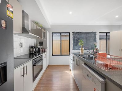 70 Price Parkway, Bertram WA 6167