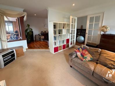 6 George Way, Broadwater WA 6280