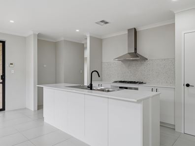 69 Sandbanks Road, Baldivis WA 6171