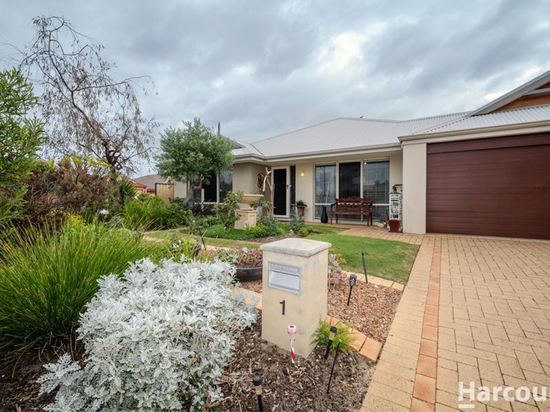 1 Pardalote Way, Tapping WA 6065