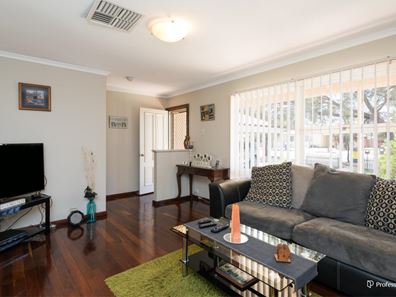 100 Killarney Street, Hannans WA 6430
