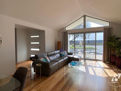 3 Bream Quadrant, Geographe WA 6280