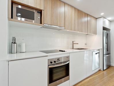 E408/183 West Coast Highway, Scarborough WA 6019
