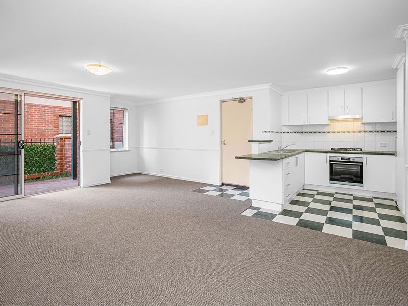 33/30 Bishops Row, East Perth WA 6004