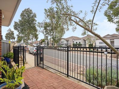 22 Welton Road, Wellard WA 6170