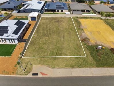 20 Reef Boulevard, Drummond Cove WA 6532