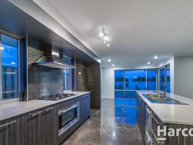 2 Costelloe Gardens, Butler WA 6036
