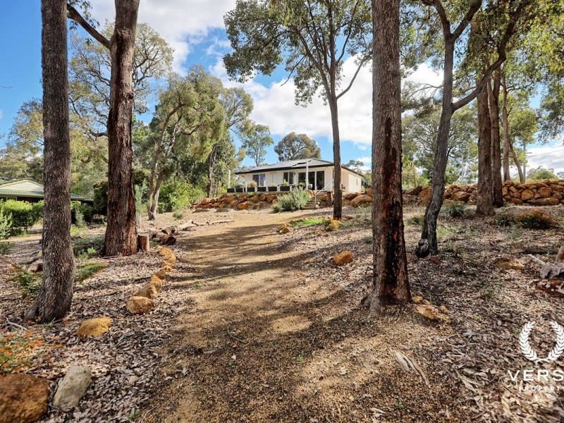 1 White Street, Mount Helena WA 6082