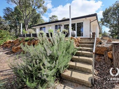 1 White Street, Mount Helena WA 6082