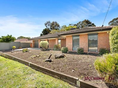 23 Calluna Way, Forrestfield WA 6058
