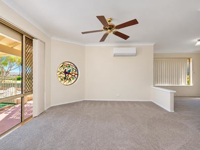 71 Wooramel Way, Cooloongup WA 6168