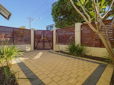 1/166 Seventh Avenue, Inglewood WA 6052