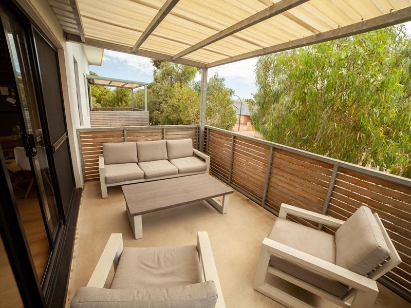 4/15 Cummins Street, Willagee