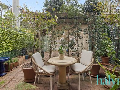 2/11 Heytesbury Road, Subiaco WA 6008