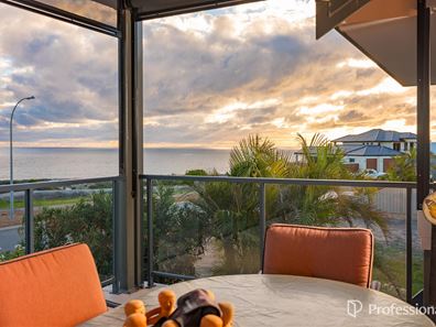 63 Ilma Rise, Wandina WA 6530