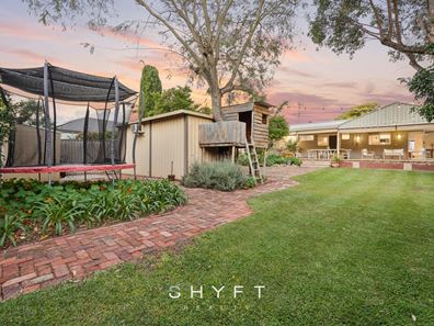 77 Camberwarra Drive, Craigie WA 6025