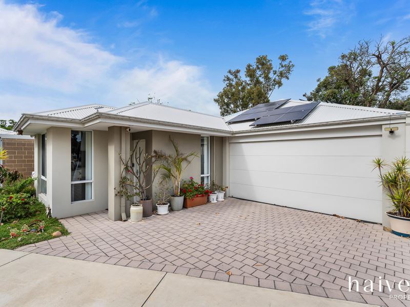 37B Barnsley Street, Queens Park WA 6107