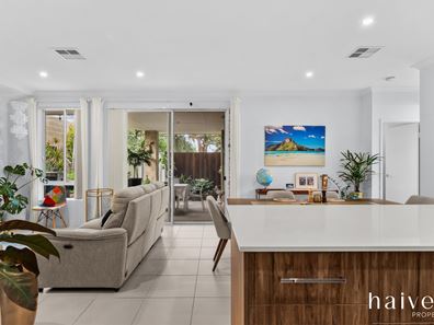 37B Barnsley Street, Queens Park WA 6107
