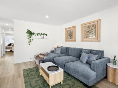 8/9 Merope Close, Rockingham WA 6168