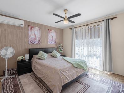 8 Skiff Way, Heathridge WA 6027