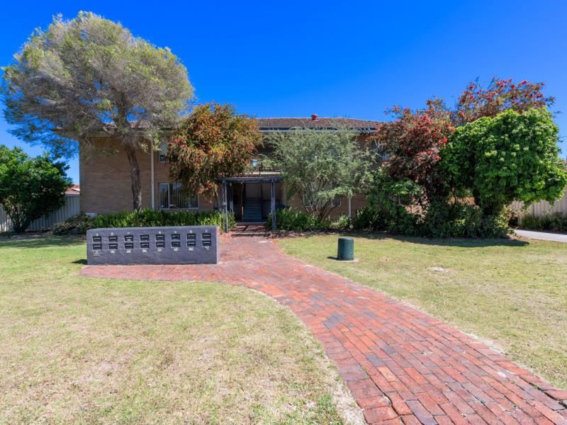 12/13 Grant Place, Bentley WA 6102