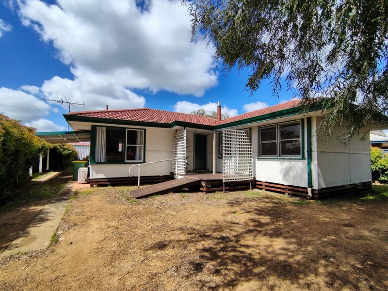 92 Hester Street, Geographe