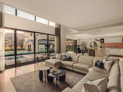 1 Waratah Avenue, Dalkeith WA 6009
