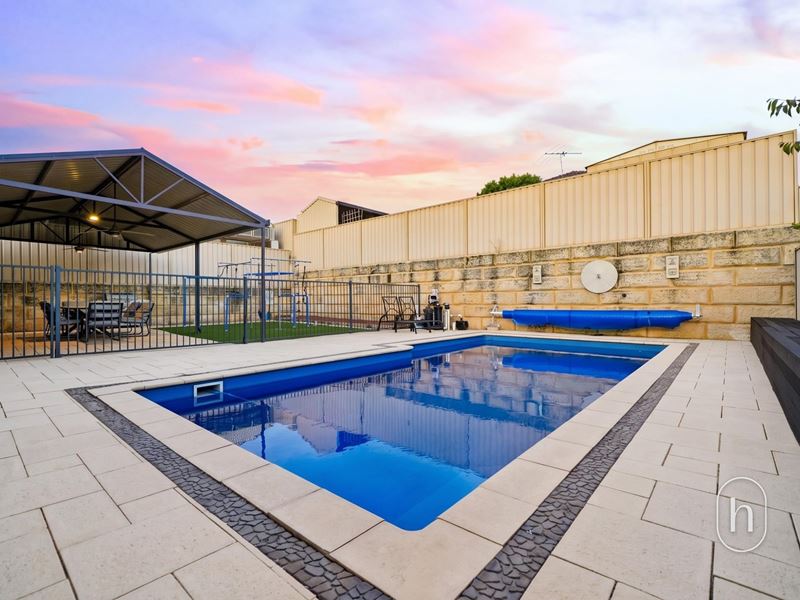 8 Cavan Way, Darch WA 6065
