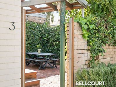 3/52 Saunders Street, Como WA 6152