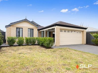 18 Montane Turn, Banksia Grove WA 6031
