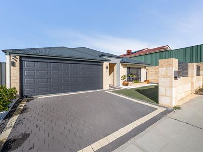 3 Nymans Close, Landsdale WA 6065