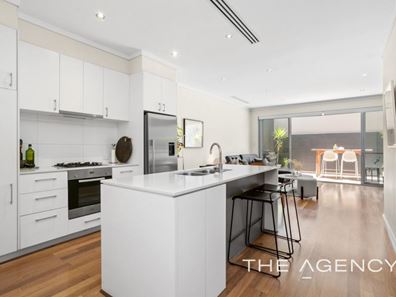 7/2 Braid Street, Perth WA 6000