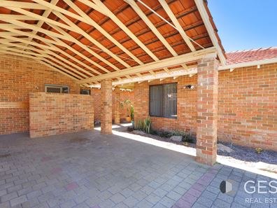 4/340 GRAND PROMENADE, Dianella WA 6059