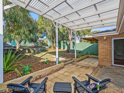 8 Harfleur Pl, Hamilton Hill WA 6163