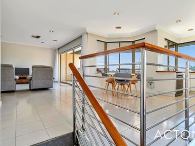 1/5 Adonis Road, Silver Sands WA 6210