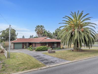 86 Leighton Road, Halls Head WA 6210