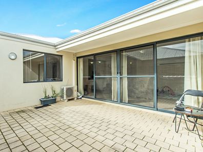 35/11 Serls Street, Armadale WA 6112