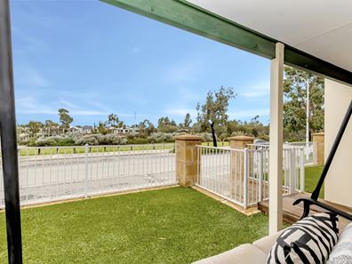 16 Bauer Circle, Banksia Grove WA 6031