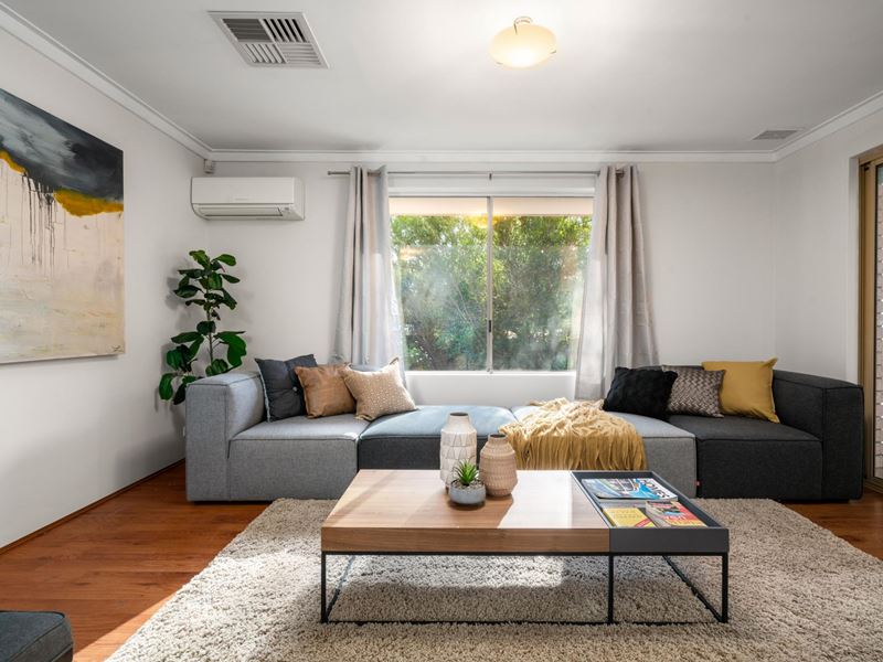 19A Buckingham Crescent, Kardinya