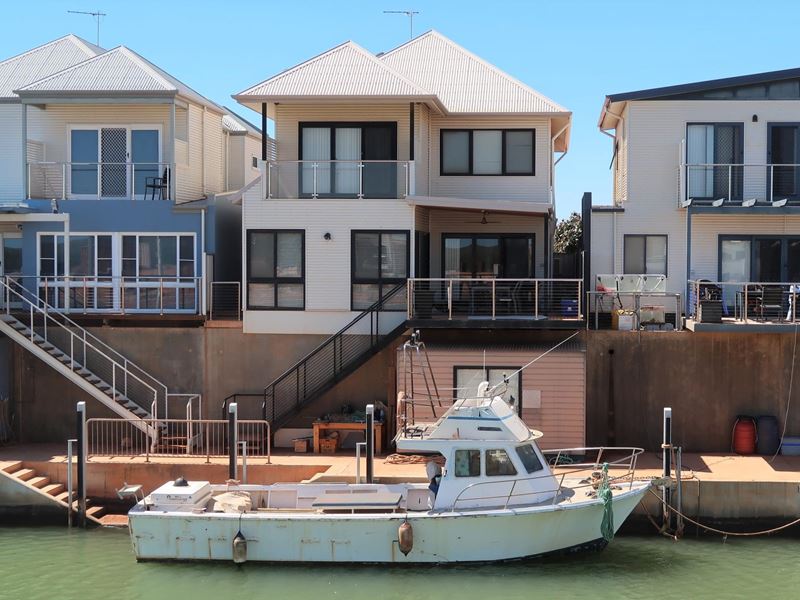 10 Bluefin Cove, Exmouth