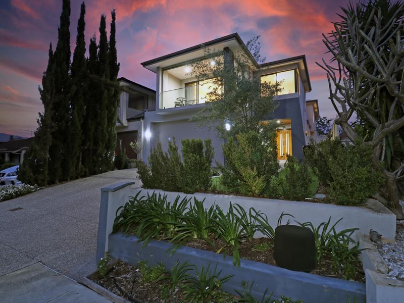 12B Lakeside Terrace, Mount Pleasant
