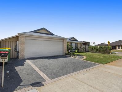 23 Alice Road, Port Kennedy WA 6172