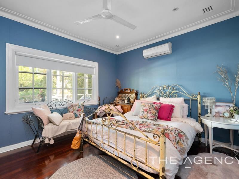31 Parkview Parade, Redcliffe