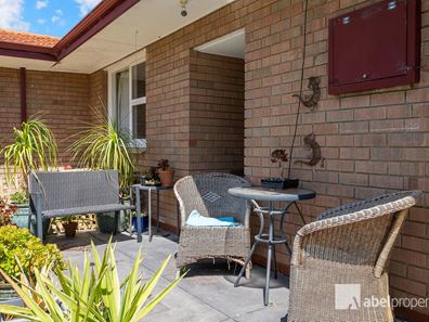 12 Corona Close, Rockingham WA 6168