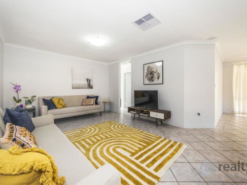 108 Lydon Boulevard, Atwell