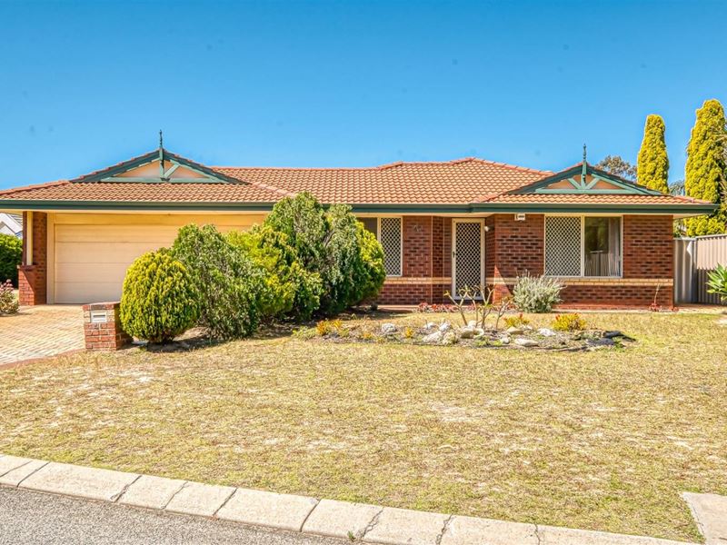 4A Trailridge Turn, Leeming WA 6149