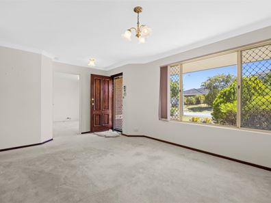 4A Trailridge Turn, Leeming WA 6149