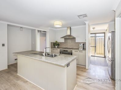 62 Blueberry Loop, Byford WA 6122