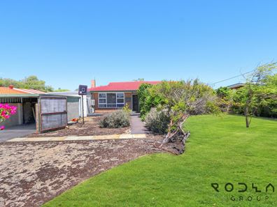 13 Pavo Cl, Rockingham WA 6168